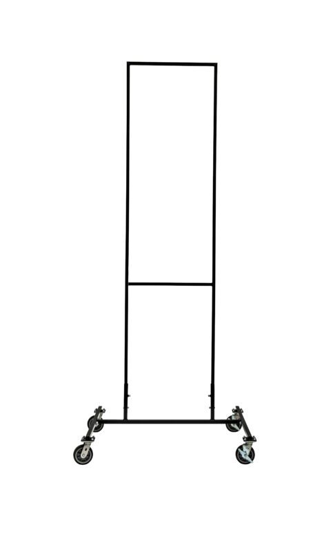 Corps Design Totem Field Prop